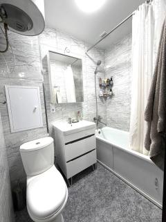 Tashkent City Center Stylish 2BR Apartment - 5