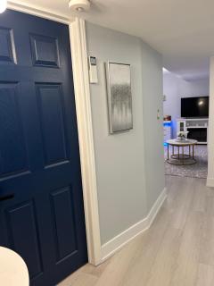 Modern Stylish Beautiful Room & Den - 1