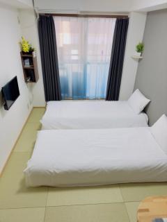 202 Dotonbori River 5 min walk to Dotonbori Kuromon Market Shinsaibashi, Namba Business District Balcony with washing machine 1F free dryer, microwave - 9