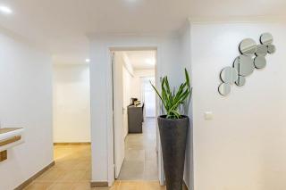 MG Hollidays - Av Infante Funchal - 9