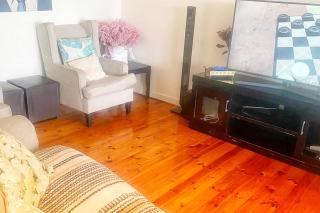 Balmoral Beauty-Sea Views & Pool - Durban - 7