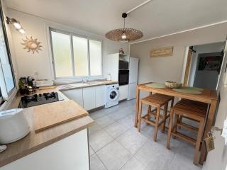 Tibo bas de villa NEUF accès 4 plages - 9