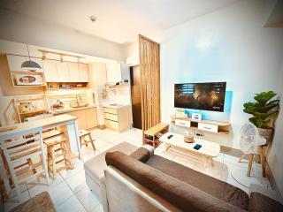 Cozy Modern Condo in Little Baguio Terraces San Juan City - 0