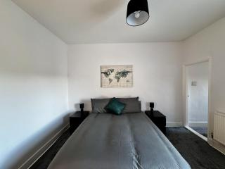 Central stylish and roomy townhouse slps 8 - 7