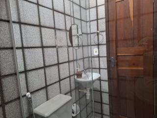 Suíte perto do Centro e de Praias - 2