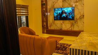 One Bedroom Fully Furnished Serviced Apartment - 9