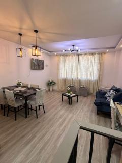 Acogedor departamento en centro de Chone, con garaje - 9