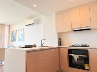 Premium Apartment - Beachfront - Luxury condo - 2
