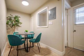 Prime 9th & 9th townhouse apt near U, Downtown, Sugarhouse - 5