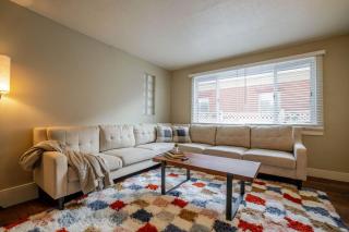 Prime 9th & 9th townhouse apt near U, Downtown, Sugarhouse - 9