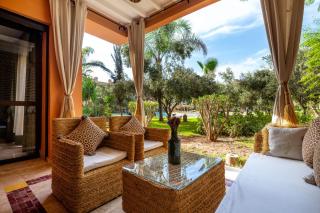 Appartement Luxe et Prestige, calme avec piscine - 0