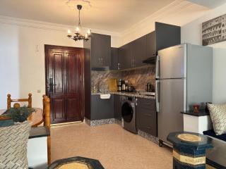 1 Minute from Beach, Sea View Apartment in Tangier city centre - 5