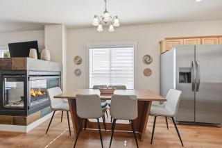 Cozy Boise Getaway walk to Stadium Fireplace Garage - 2