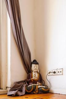 Central Cozy Wooden Home - Office I Female Only - 2