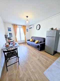 Port-Fréjus T2 Cosy, Plages & Base Nature, Parking - 2