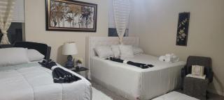 Elegant Hideaway with Heated Pool, Spa & Reclining Bliss - 7