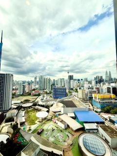 modern Suites Lucentia residence Luxurious Home - 2