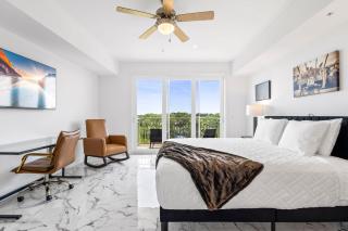 RIVER FLY IN Coastal Penthouse Panoramic Views RFI-708 - 5