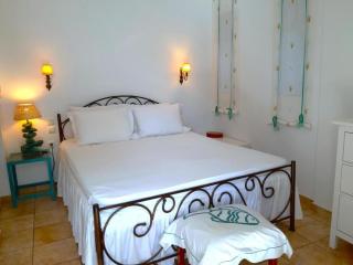 Skaloma Beachfront SeaView Villa Retreat - 7