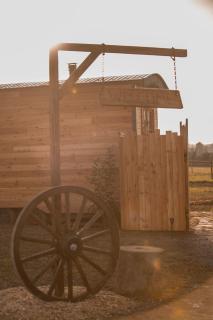 La Roulotte - Bain Nordique et Animaux - 5