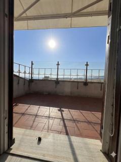 Luce - Luxury panoramic terrace - central penthouse - only real beds - wifi airco TV65 - 9