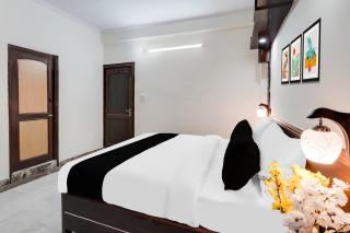 HOTEL O 4 SQUARE A LUXURY ROOMS NEAR RDC MAIN MARKET - 8