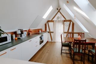 Orange Suite am Stadtpark - 5 P - Parkplatz - 2