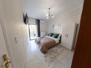 Del Sol 6 Meteora Luxurious Family Suites - 6