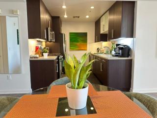 5 Star Location with Open City Views 2BD 2BA with King Beds - 2