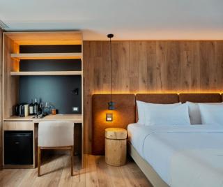 Montano Boutique Suites - 3