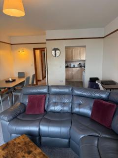 Eton Court Apartments - 9