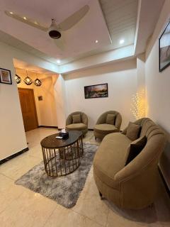 Luxury 1-Bedroom Apartment - 1