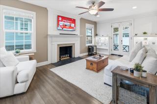 Cozy SoBro 3BR Retreat with Patio - 0