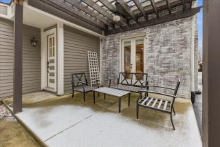 Cozy SoBro 3BR Retreat with Patio - 7
