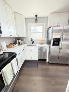 Gambrills Modern Retreat near Annapolis & Ft Meade - 4