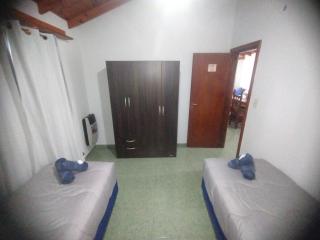 cabaña refugio junto al cerro - 8