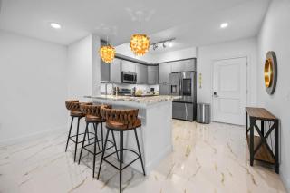 RIVER FLY IN The Merritt Launchpad Lookout View RFI-805 - 9