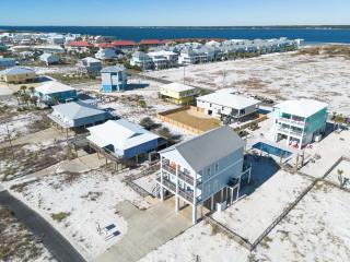Sand Dollar Cottage Large Private Home in Navarre - 8