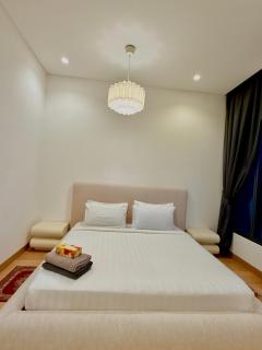 modern Suites Lucentia residence Luxurious Home - 5