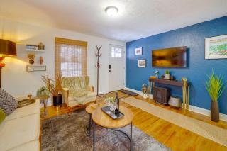 Walk to Dtwn Fayetteville Family Home with Fire Pit - 6