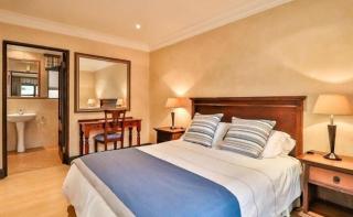 Pecanwood Waterfront Villa Hartbeesport Dam - 4