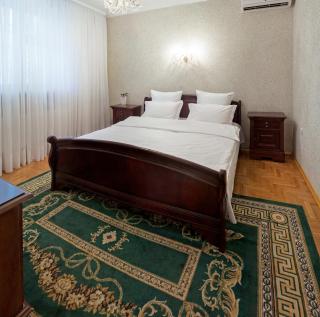 Villa Romantica on Vlaicu-Pircalab - Chişinău - 7