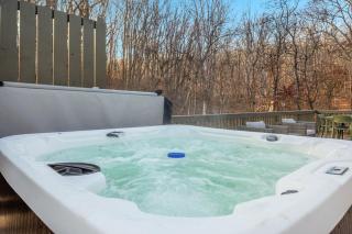 Sky Dome - Romantic Stay, Hot Tub, Wi-Fi, AC & Heat - 4
