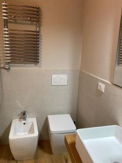 Historic loft overlooking the hills of Florence - 2