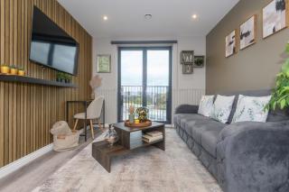 NEW - Work or Relax - Leeds City Centre - Springwell Suite - 3