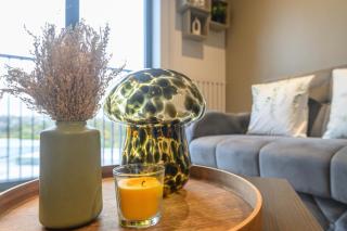 NEW - Work or Relax - Leeds City Centre - Springwell Suite - 6