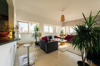 18th floor Nile View with Jacuzzi in Zamalek - 7