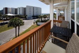 Sunset Cottages 4C Pet friendly condo - 4