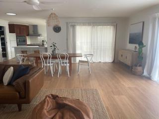 Laurel-Lee ROBE Coastal Stay Long Beach with fire PET friendly 3 bedroom 350 walk to Longbeach - 7