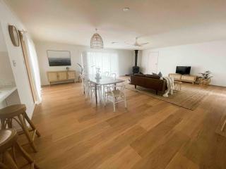 Laurel-Lee ROBE Coastal Stay Long Beach with fire PET friendly 3 bedroom 350 walk to Longbeach - 8